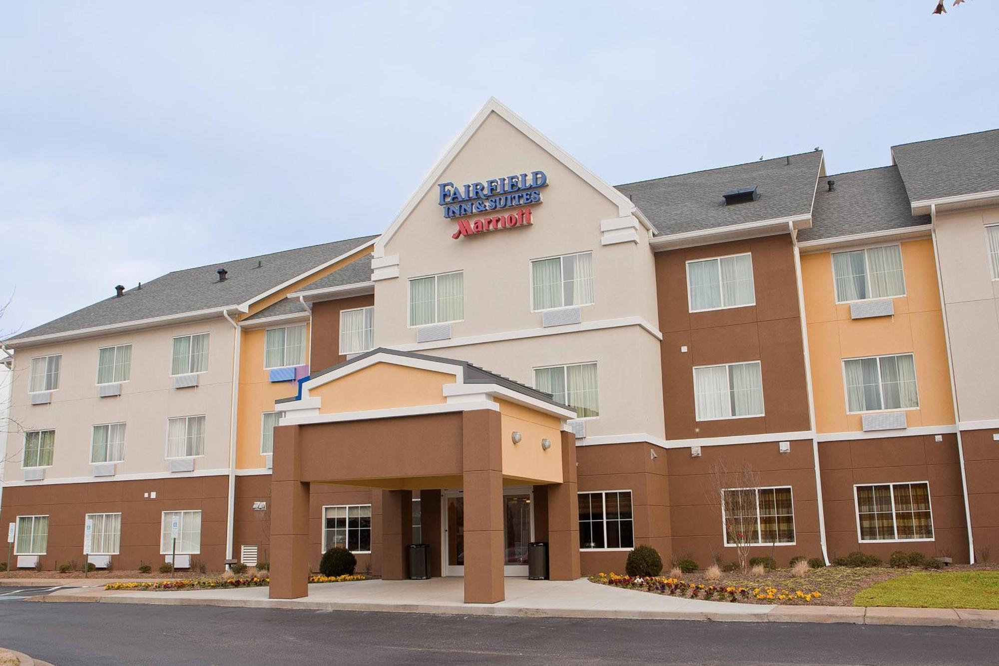 Fairfield Inn & Suites By Marriott Memphis East Galleria Eksteriør billede